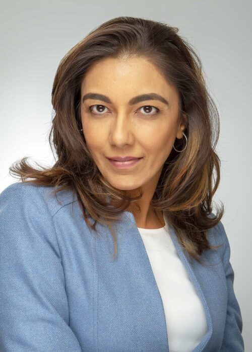 Shelina Lalji is a Paralegal Bencher and an Adjudicator at the Law Society of Ontario | POINTTS™ - Traffic Ticket Specialists | www.pointts.ca